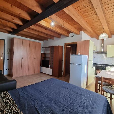 Antica Corte Ortaia Appartamenti Povegliano Veronese Экстерьер фото