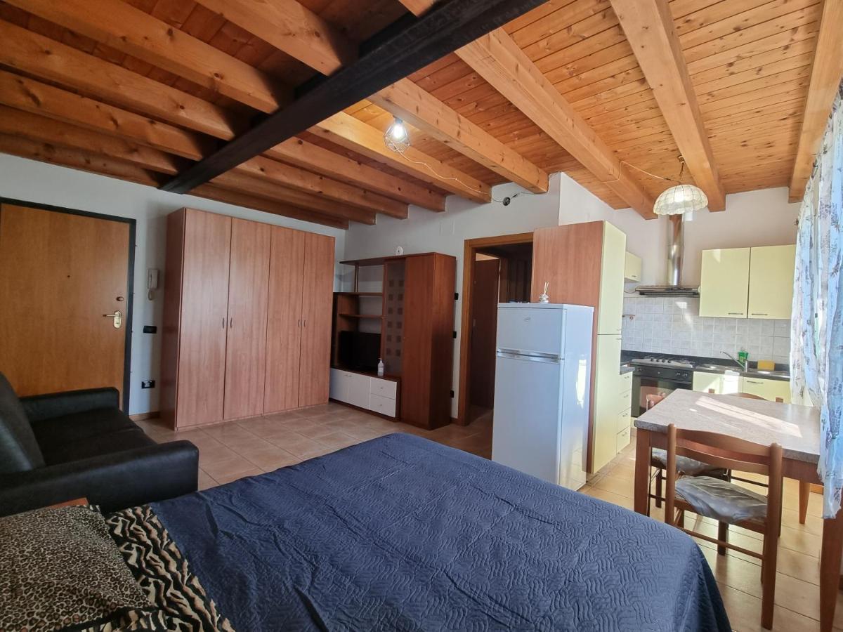 Antica Corte Ortaia Appartamenti Povegliano Veronese Экстерьер фото